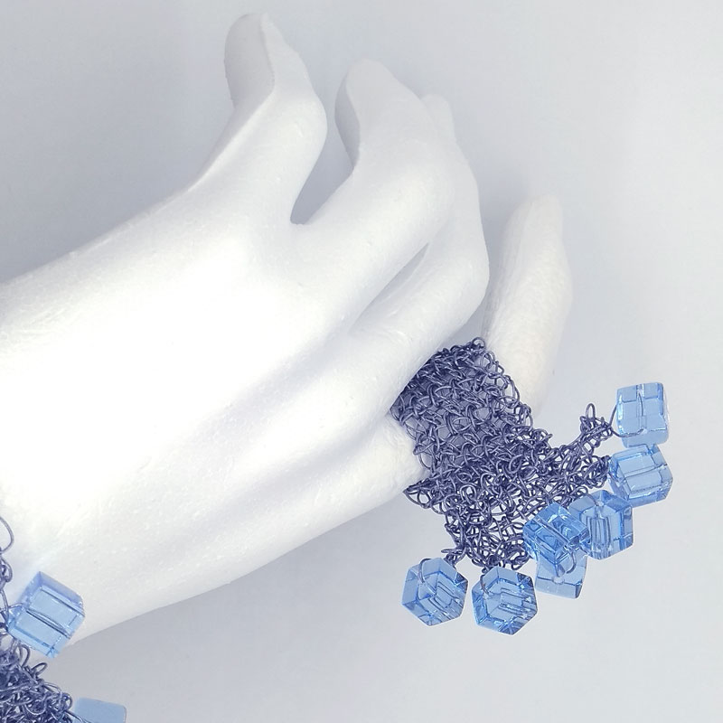 jewelry-set-blue-glass